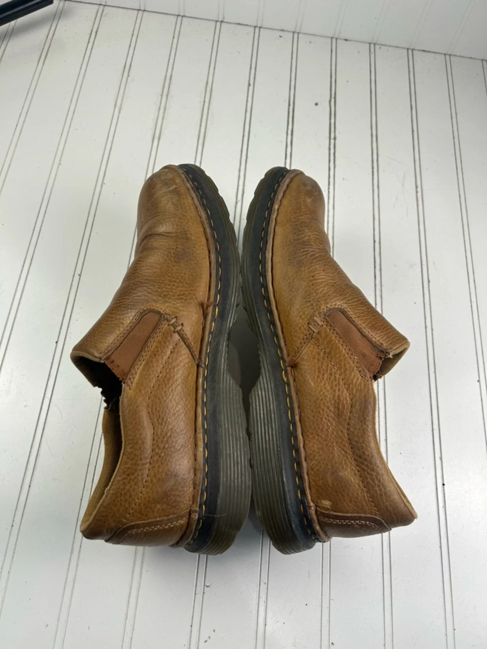 Dr Martens Boyle Grizzly Leather Slip On Shoes Tan Casual Comfort Men’s Size 11M
